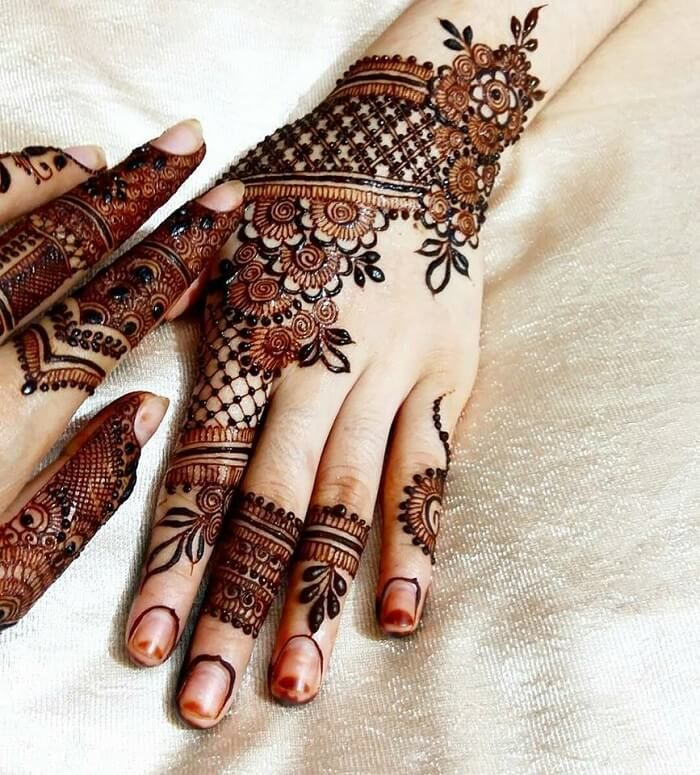 Types Of Mehndi Design