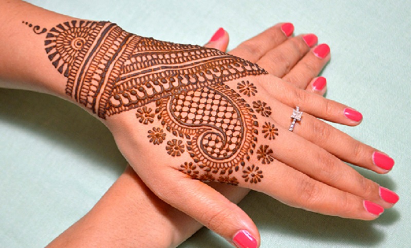 Mehndi Designs For Karwa Chauth